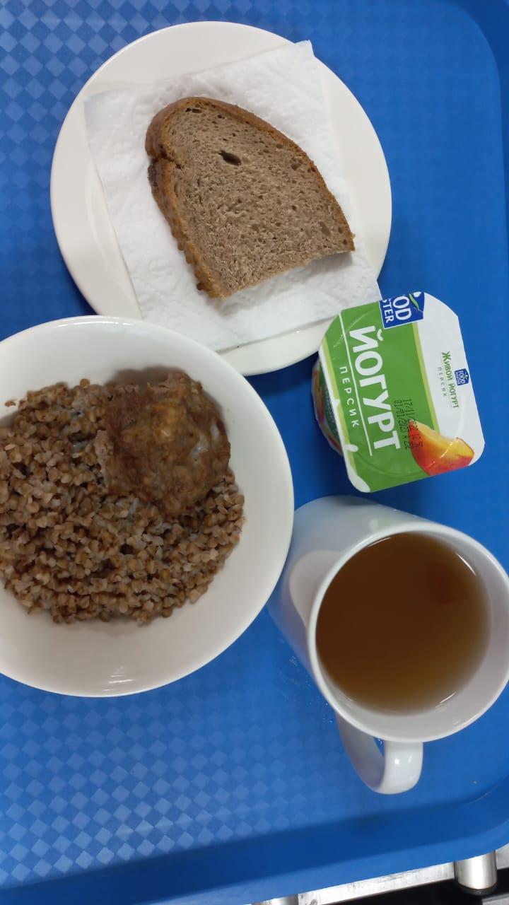 22.11.22.Жалпыға бірдей міндетті білім беру қоры есебінен тегін тамақтанатын 1 - 1 0 сынып оқушыларына арналған ас мәзірі (күз-қыс) І I I  апта